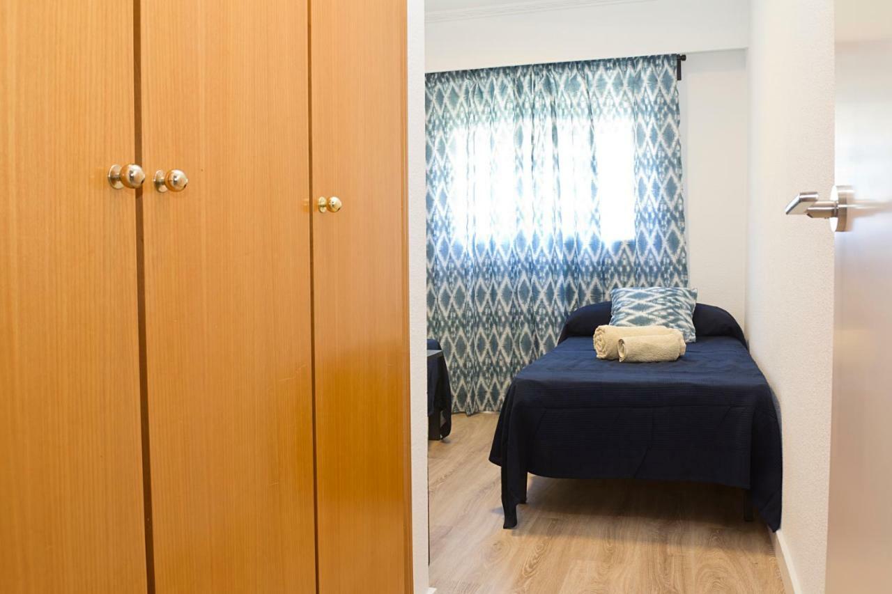Central Park Apartment Валенсия Екстериор снимка